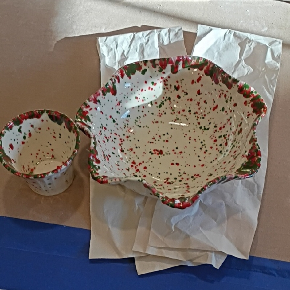 Mulberry Festive Speckled Ceramic Set - Red and Green